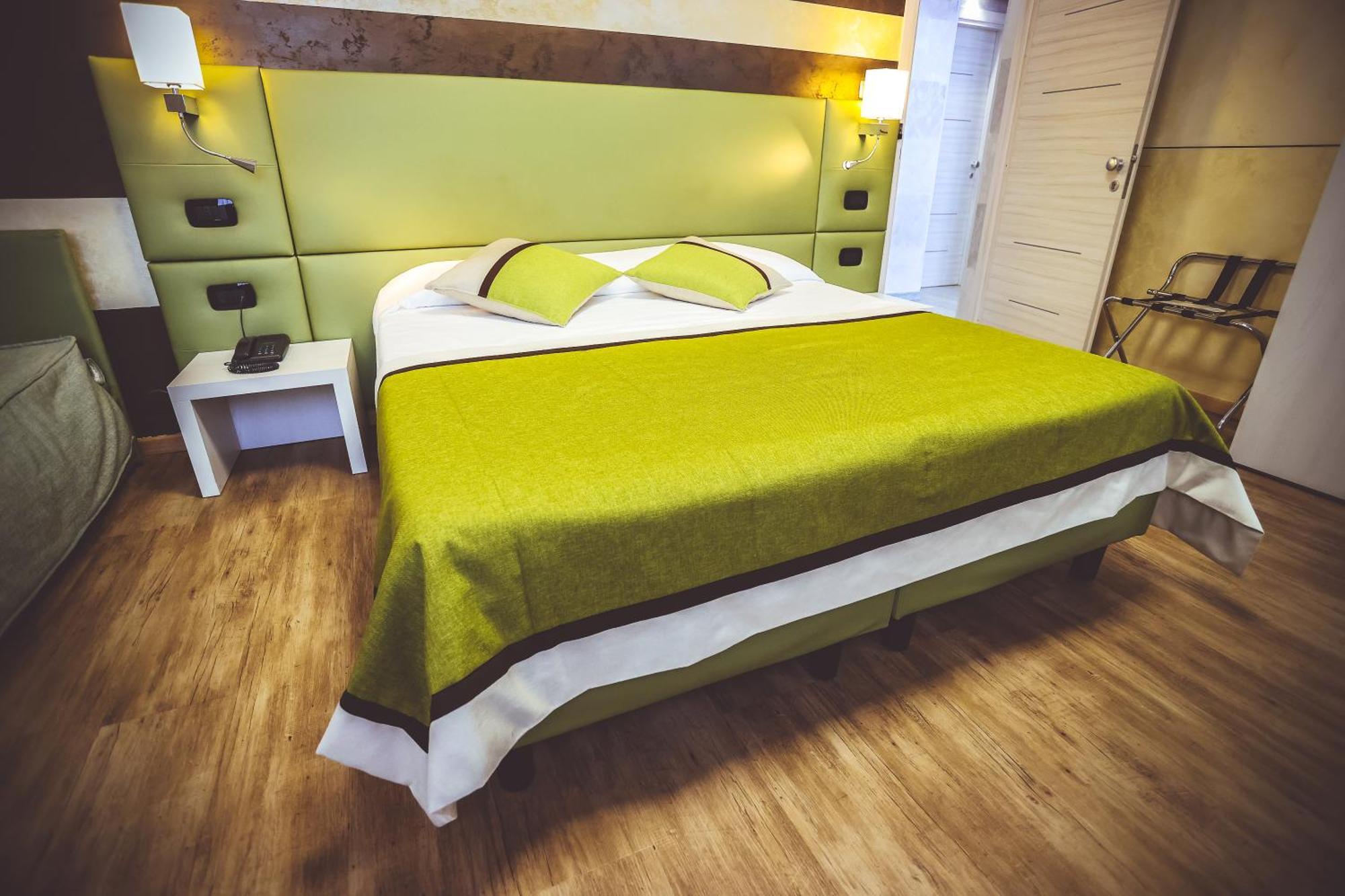 Hotel City Chivasso Dış mekan fotoğraf