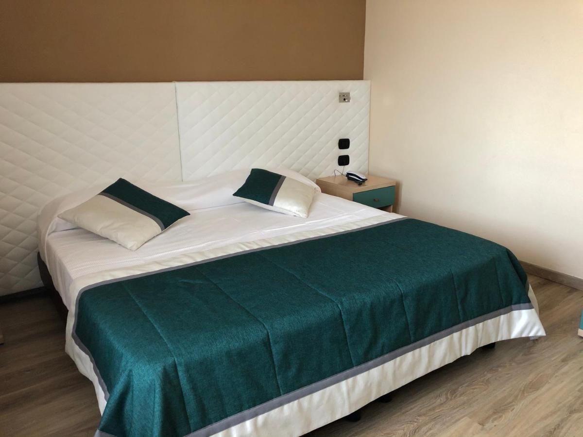 Hotel City Chivasso Dış mekan fotoğraf