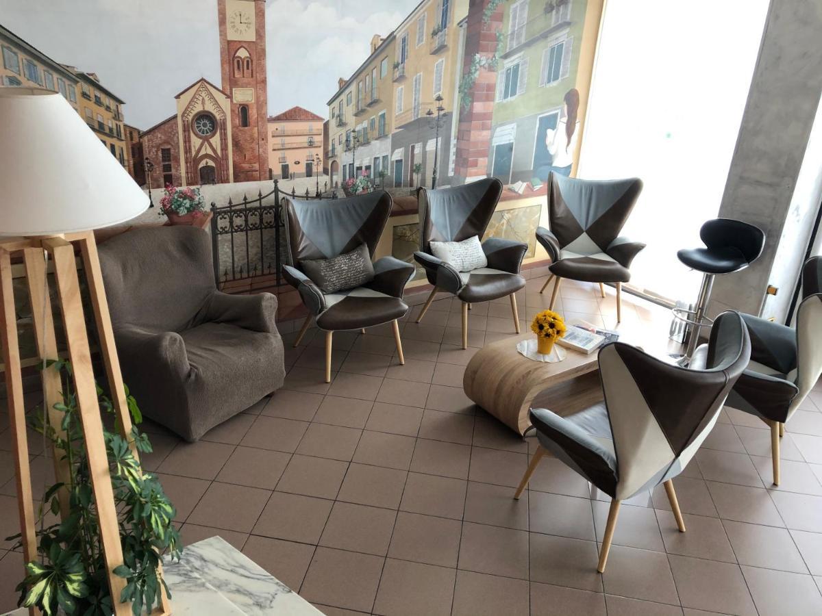 Hotel City Chivasso Dış mekan fotoğraf
